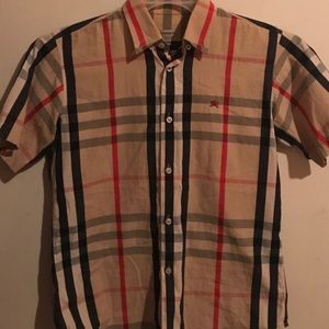 Burberry button up t shirt Small